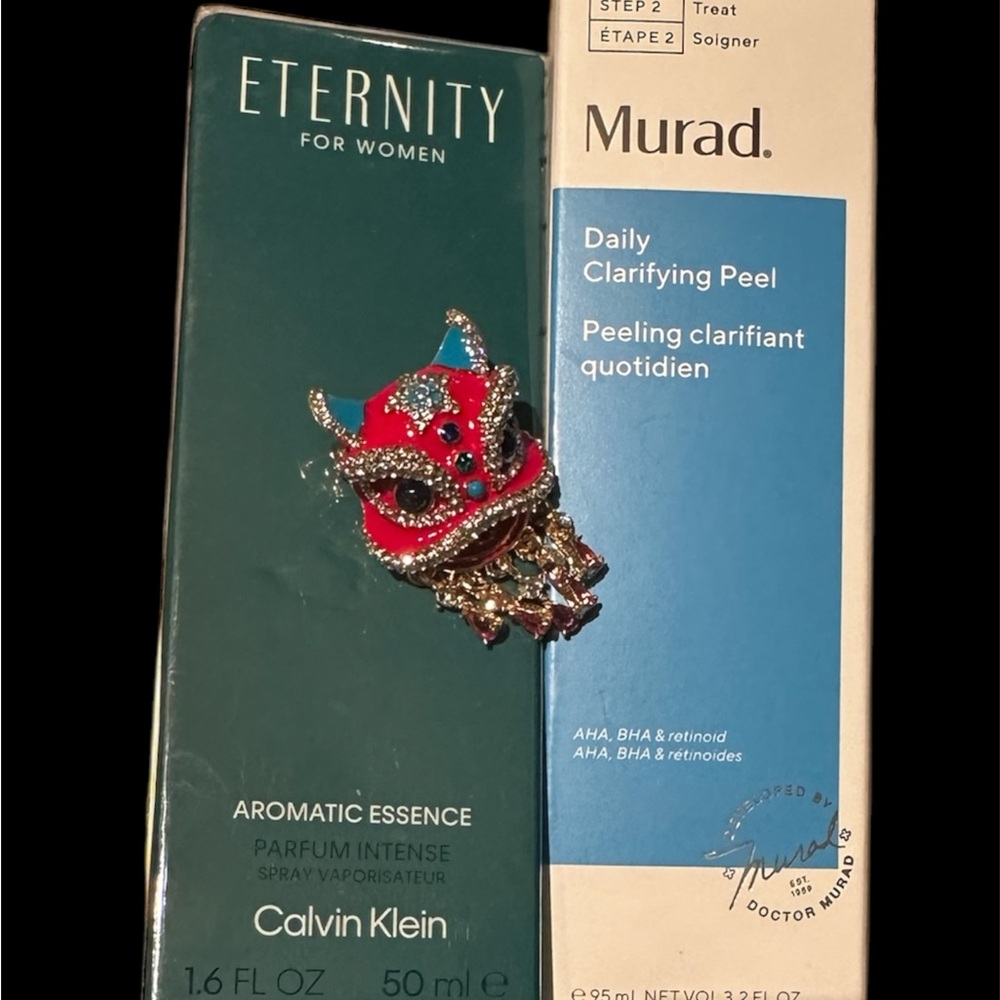 New & unopened Calvin Klein Eternity for Women & Murad Daily Clarifying Peel